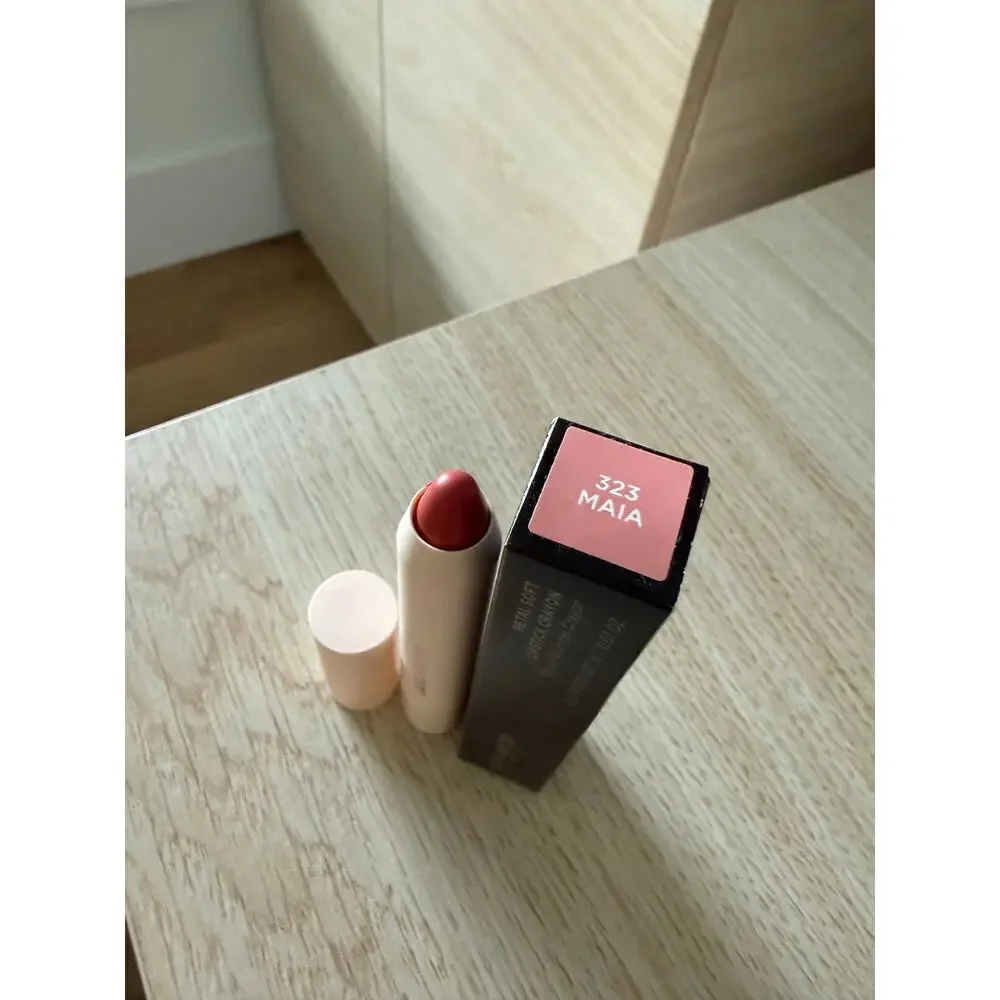 $36 Laura Mercier Petal Soft Lipstick Crayon 323 Maia Peach Pink